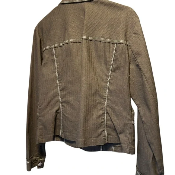 Women’s Conrad Collection Jacket - Picture 2 of 5